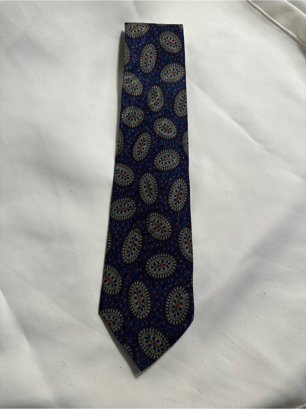 A43. 100% silk • Handmade in Italy • Giorgio Benelli Boutique
